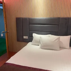 2* Hotel Rezala Restaurant And